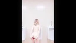 Amateur asian bathroom sex