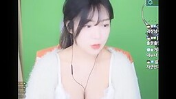 Cute asian with hairy pussy masturbation pussy